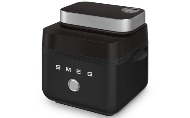 SMEG AFC01BLMAU – Фритюрник с горещ въздух Collezione, 7.3 л, Crispy & Juicy+Crispy